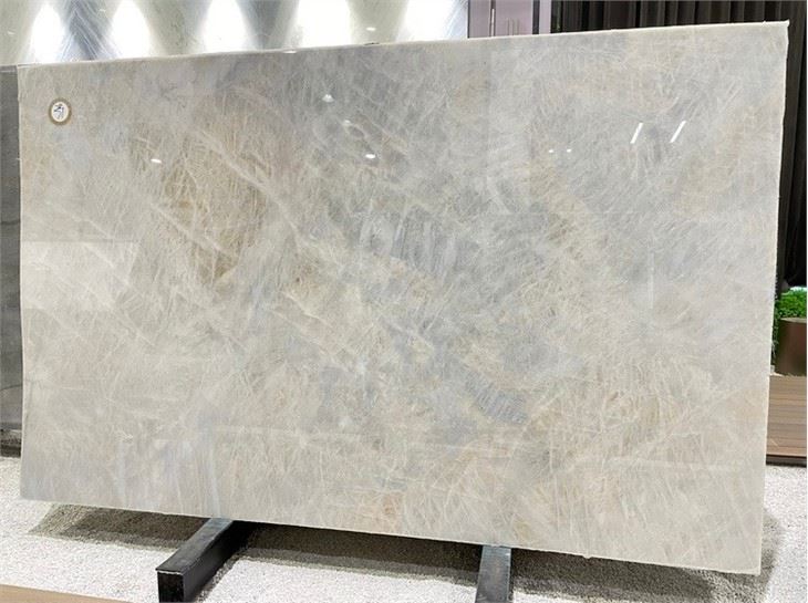 Cristallo quartzite slabs